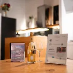 Silver Spanish's Steps Apartment Rome